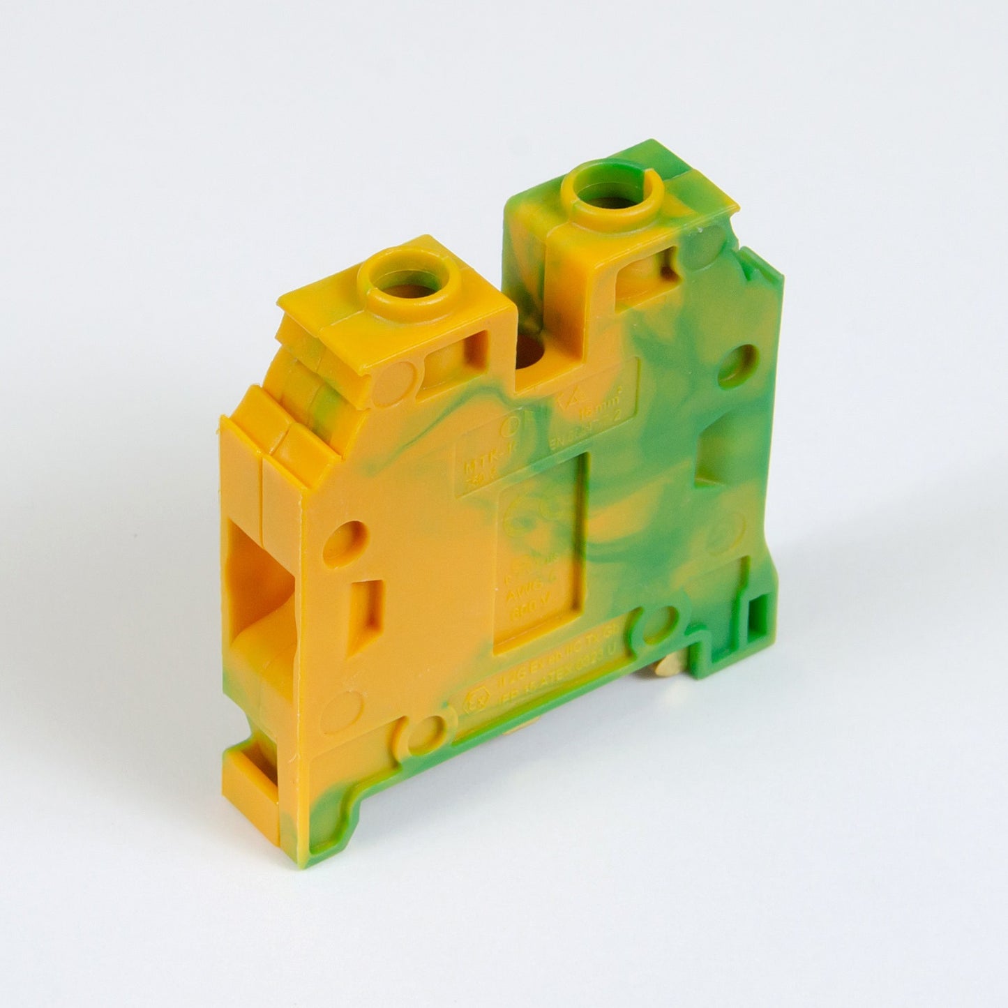 8ca93fe737d7562598022095fb6b2d6a